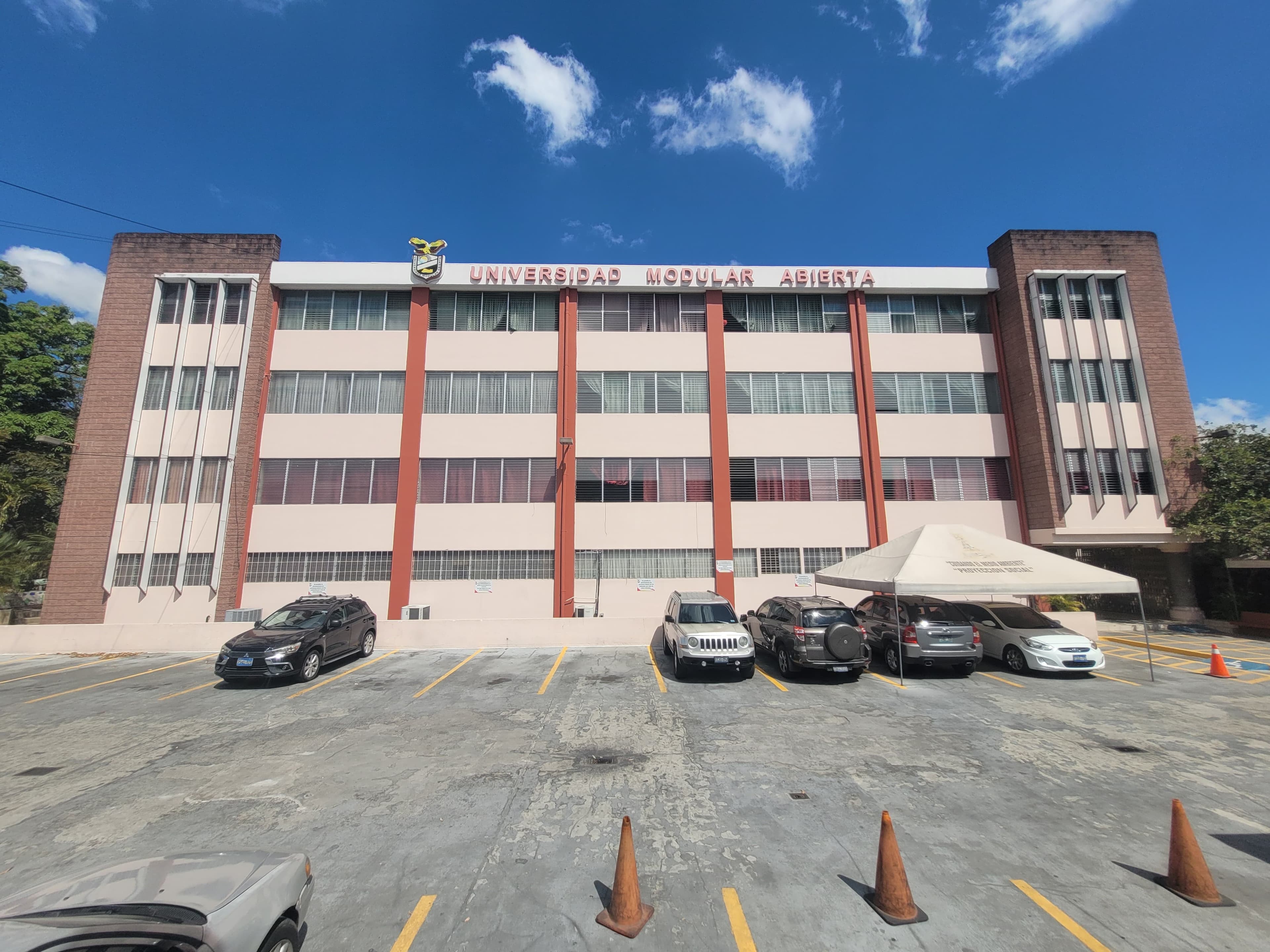 Universidad Modular Abierta (UMA)