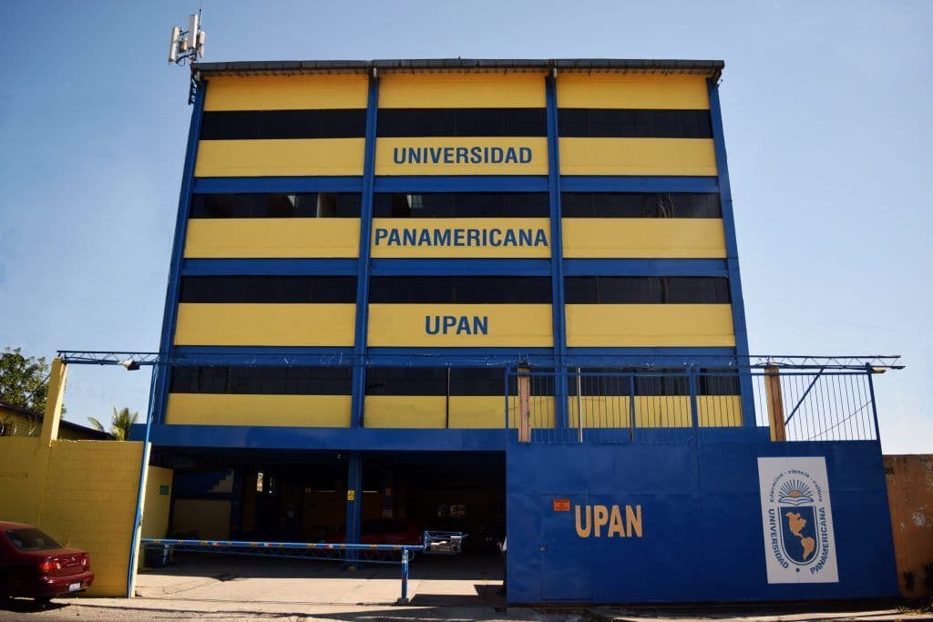 Universidad Panamericana (UPAN)